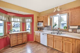 906 7th St NW, Kasson, MN 55944 - Photo 8