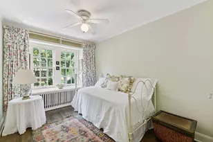 2308 W Lake of the Isles Pkwy, Minneapolis, MN 55405 - Photo 22