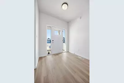 7448 16th Street S, Fargo, ND 58104 - Photo 6