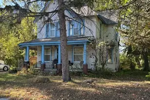 301 Center Ave S, Montrose, MN 55363 - Photo 2