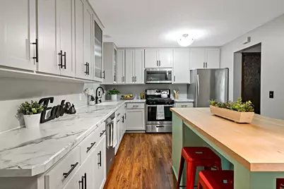 1712 Archer Court, Plymouth, MN 55447 - Photo 2