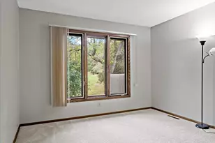 1712 Archer Ct, Plymouth, MN 55447 - Photo 14