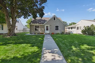 5936 Queen Ave S, Minneapolis, MN 55410 - Photo 1