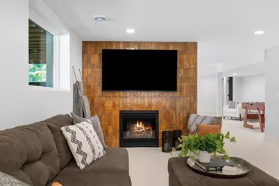 2040 Edgcumbe Road, Saint Paul, MN 55116 - Photo 44