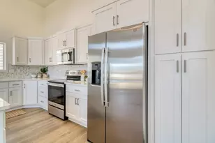 6835 32nd St S, Fargo, ND 58104 - Photo 16