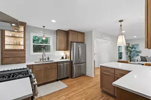 5521 W 42nd St, Saint Louis Park, MN 55416 - Photo 2