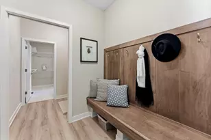 17747 Ellsworth Dr, Lakeville, MN 55044 - Photo 16