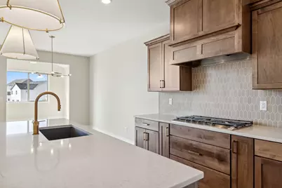 17747 Ellsworth Drive, Lakeville, MN 55044 - Photo 12