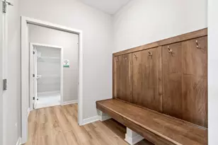 17747 Ellsworth Dr, Lakeville, MN 55044 - Photo 6