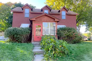 818 7th St S, Stillwater, MN 55082 - Photo 1