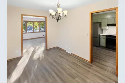 9020 Blaisdell Avenue S, Bloomington, MN 55420 - Photo 10