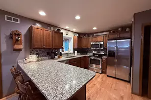 1402 William Ave, Montevideo, MN 56265 - Photo 16