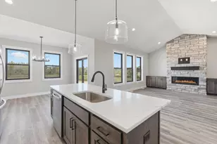 296 Vly Ests Ct, Hudson, WI 54016 - Photo 6