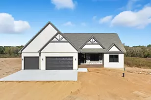 296 Vly Ests Ct, Hudson, WI 54016 - Photo 1