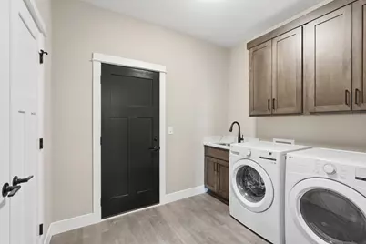 296 Valley Estates Court, Hudson, WI 54016 - Photo 24