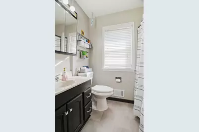 1726 Hyacinth Avenue E, Saint Paul, MN 55106 - Photo 14