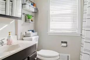 1726 Hyacinth Ave E, Saint Paul, MN 55106 - Photo 14