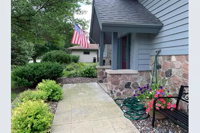 284 23rd Street SE, Willmar, MN 56201 - Photo 2