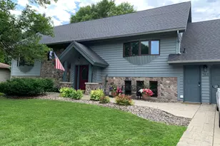 284 23rd St SE, Willmar, MN 56201 - Photo 1