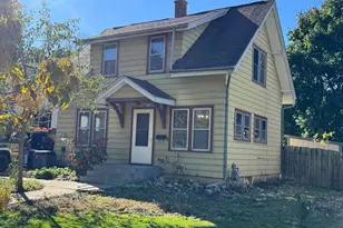 1524 Bush St, Red Wing, MN 55066 - Photo 2