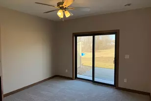 2011 20th St, Zumbrota, MN 55992 - Photo 6