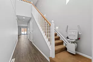2429 Viola Heights Dr NE, Rochester, MN 55906 - Photo 2