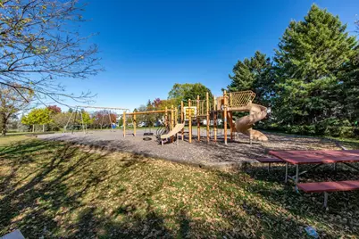 2429 Viola Heights Drive NE, Rochester, MN 55906 - Photo 30