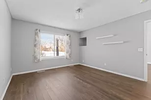 2429 Viola Heights Dr NE, Rochester, MN 55906 - Photo 16