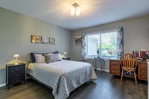 2429 Viola Heights Dr NE, Rochester, MN 55906 - Photo 12