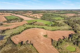 S10655 County Rd D, Eau Claire, WI 54701 - Photo 8