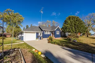 530 3rd Ave SW, Perham, MN 56573 - Photo 1