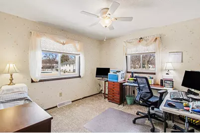 1195 Van Buren Street S, Shakopee, MN 55379 - Photo 14