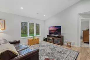 423 Old Glory Dr NE, Alexandria, MN 56308 - Photo 14