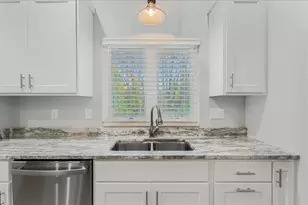 423 Old Glory Dr NE, Alexandria, MN 56308 - Photo 10