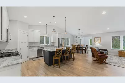 423 Old Glory Drive NE, Alexandria, MN 56308 - Photo 6