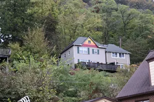 223 S Hill St, Fountain City, WI 54629 - Photo 52