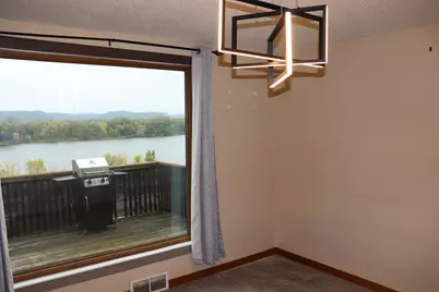 223 S Hill Street, Fountain City, WI 54629 - Photo 40