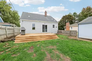 698 Larpenteur Ave W, Saint Paul, MN 55113 - Photo 30