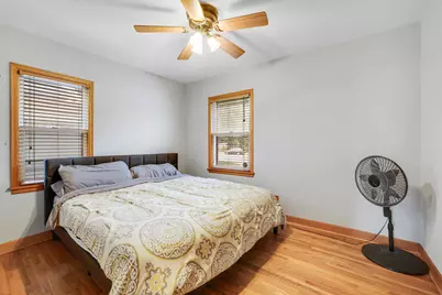 698 Larpenteur Avenue W, Saint Paul, MN 55113 - Photo 14