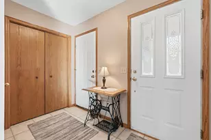 221 Arch St, Hudson, WI 54016 - Photo 28