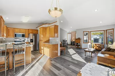 221 Arch Street, Hudson, WI 54016 - Photo 20