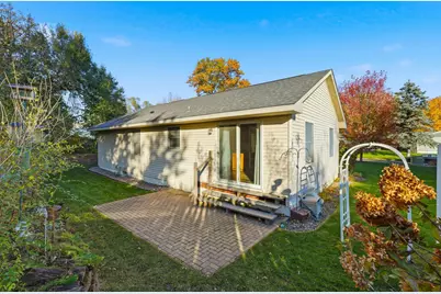 221 Arch Street, Hudson, WI 54016 - Photo 30