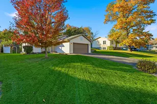 221 Arch St, Hudson, WI 54016 - Photo 6