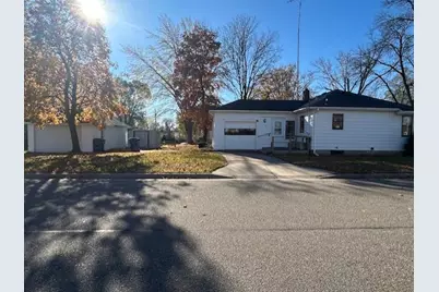 152 33rd Avenue N, Saint Cloud, MN 56303 - Photo 2