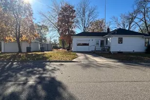 152 33rd Ave N, Saint Cloud, MN 56303 - Photo 4