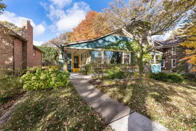 517 W Lakeside Drive, Fergus Falls, MN 56537 - Photo 1