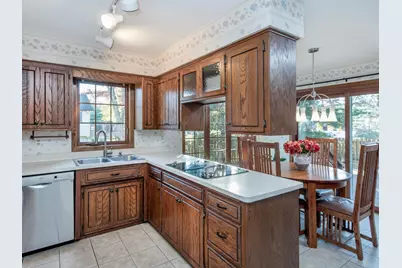 866 Cheri Lane, Mendota Heights, MN 55120 - Photo 16