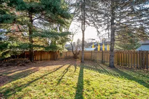 866 Cheri Ln, Mendota Heights, MN 55120 - Photo 54