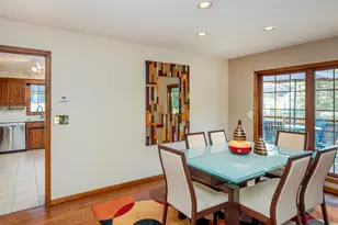 866 Cheri Ln, Mendota Heights, MN 55120 - Photo 6