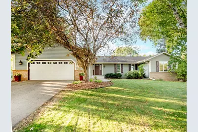 866 Cheri Lane, Mendota Heights, MN 55120 - Photo 1